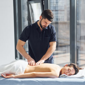 5 Things To Consider Before Hiring A Right Massage Therapist